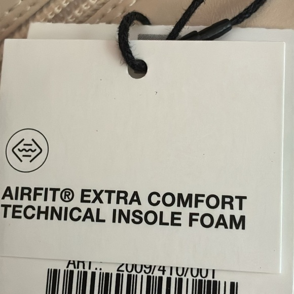 NWT. Zara White Knee High Heel Boots. Size 10. - Picture 8 of 8